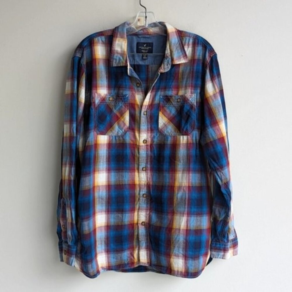 American Eagle 100% cotton plaid button downs shirt